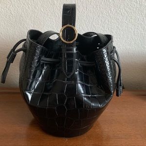 Cuyana Embossed Leather Bucket Bag